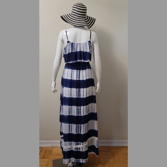 Tie dye ruffled summer dress - Picture 2 of 4